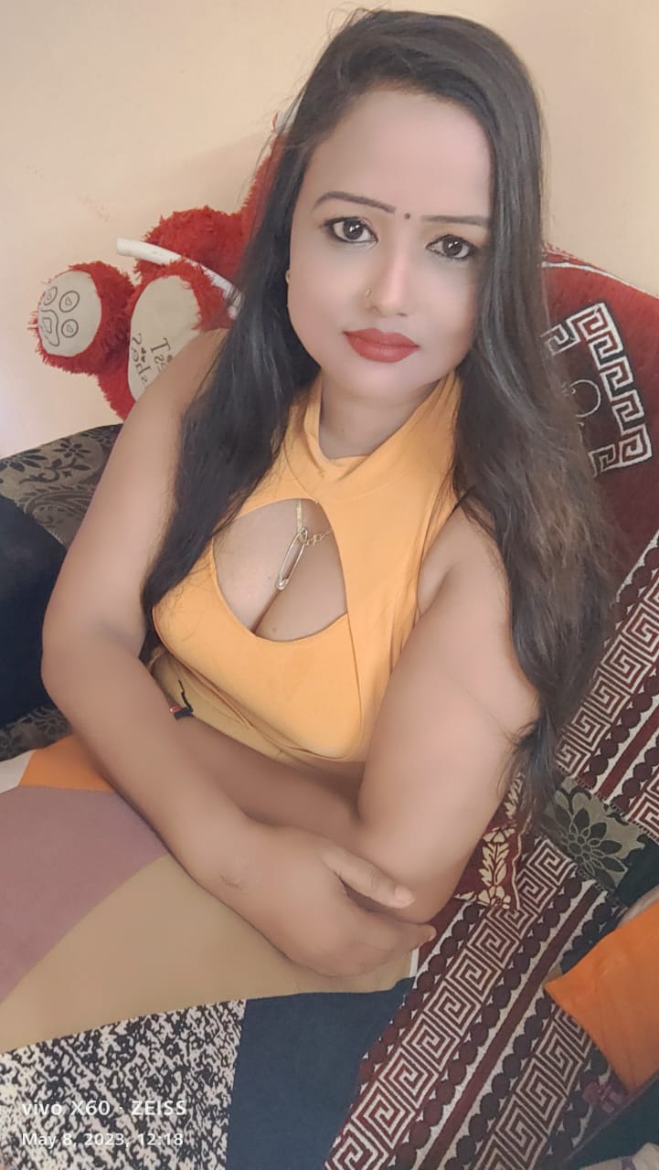 Independent Goa call girls myself Priya Sharma low price full safe and secure 24 7 availabl