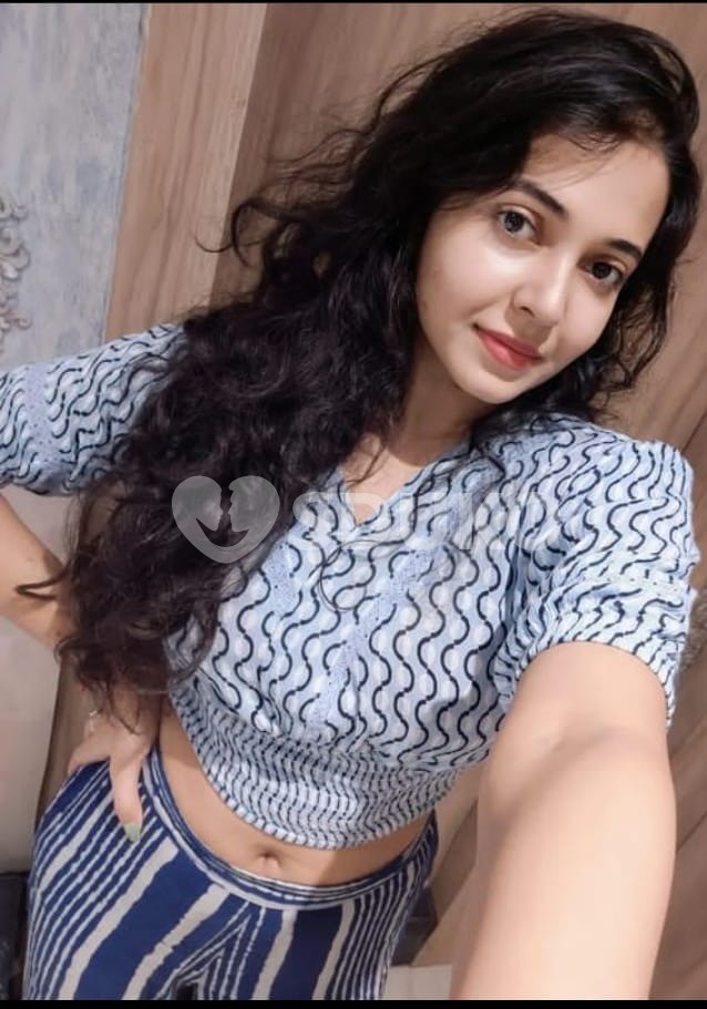 Greater Noida myself komal best VIP independent call girl service all type sex available aunty and college girl availabl