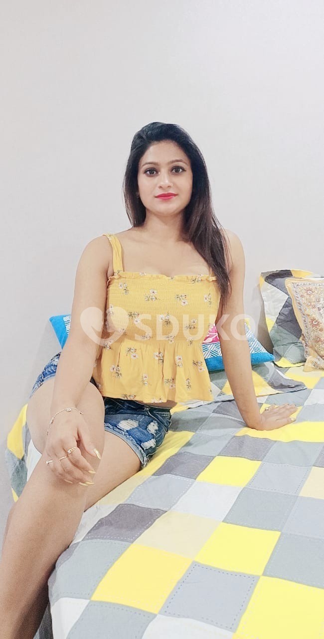 Myself Divya VIP best independent call girl service bhabhi anuty available