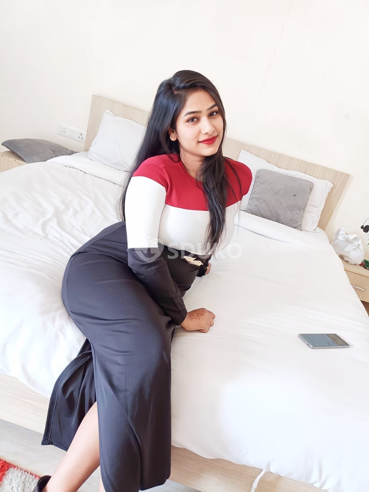 Ahmedabad best call girl service 24 hours available