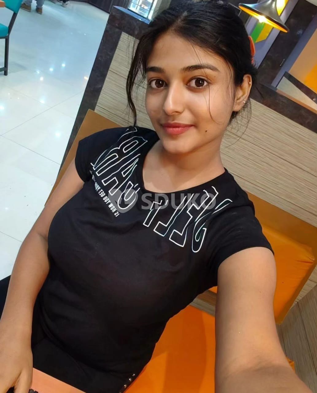 Myself Shruti Good Looking Call Girl Service In Hassan vip