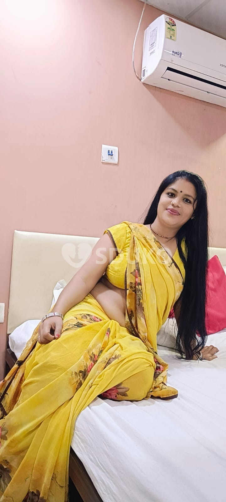 Kanpur college girls and bhabhi aunty available 24 hour available all area available full set and secure service availab
