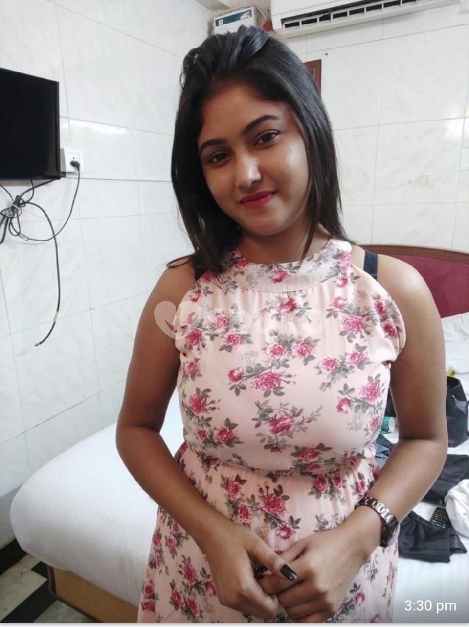 Myself utran Kolkata independent call girl service safe and secure available college girl