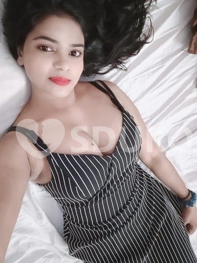 Kavya best VIP satisfied Mumbai  call girl service provide