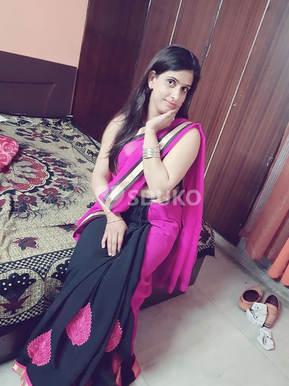 My self deepika...Sharma...call girl and massage VIP service available