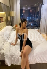 Independent Indian hot girl available for video call sex outcall and incall booking available