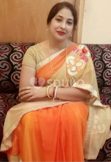 Independent Indian hot girl available for video call sex outcall and incall booking available