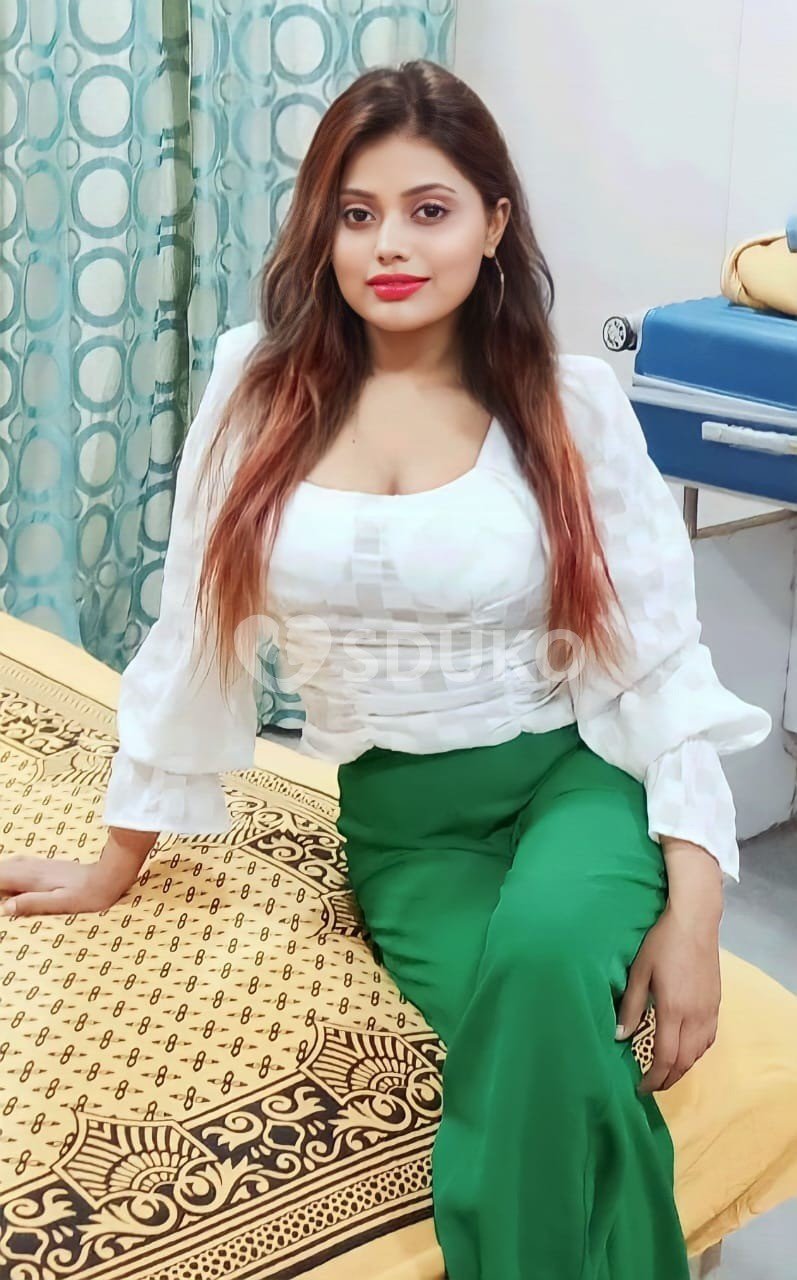 MYSELF DIVYA COLLEGE GIRL AND HOT BUSTY AVAILABLE 24X7..,,,.,.,..,.,,