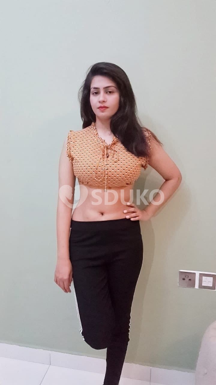 my self Deepika vaishali home and hotel service available anytime call me .independent vaishali✅