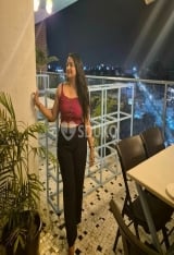 Independent Indian hot girl available for video call sex outcall and incall booking available