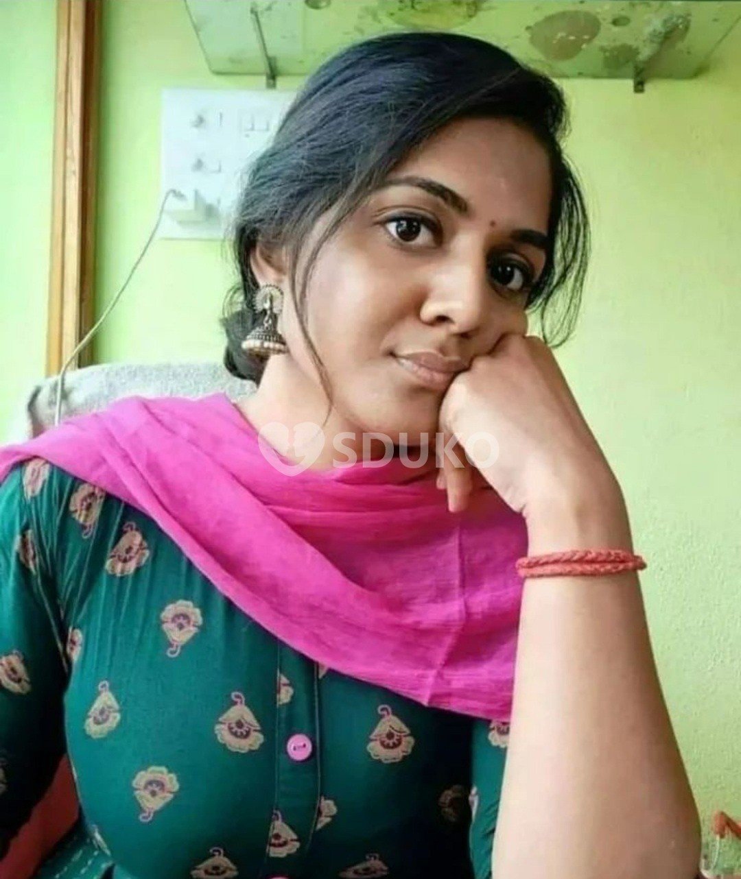 TVM Tamil Malyali girl available 1500 shots 5000 night unlimited shot family girls available