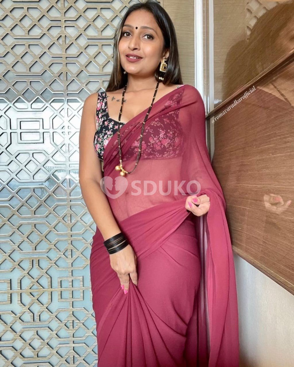 Dum dum myself alka  khan VIP call girls sex service model available