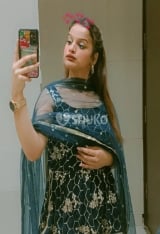 Independent Indian hot girl available for video call sex outcall and incall booking available