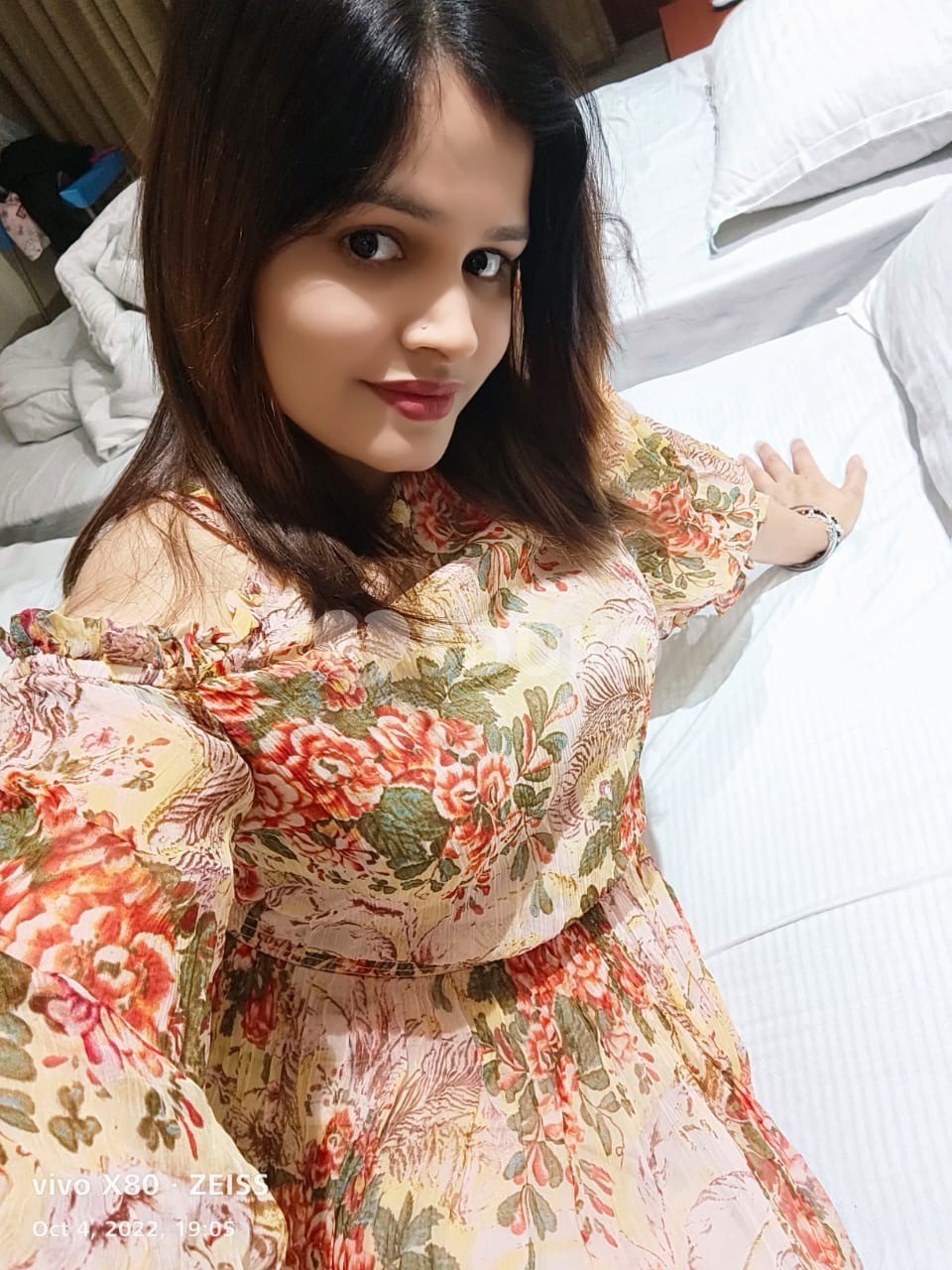 6232/5081/39 aluwa my self kavya garg home and hotel service available anytime call me