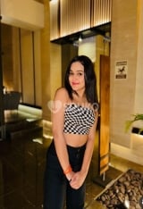 Independent Indian hot girl available for video call sex outcall and incall booking available