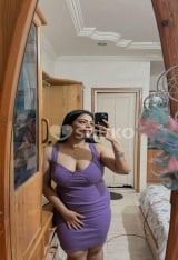 Independent Indian hot girl available for video call sex outcall and incall booking available