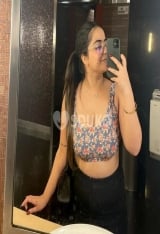 Independent Indian hot girl available for video call sex outcall and incall booking available