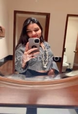 Independent Indian hot girl available for video call sex outcall and incall booking available