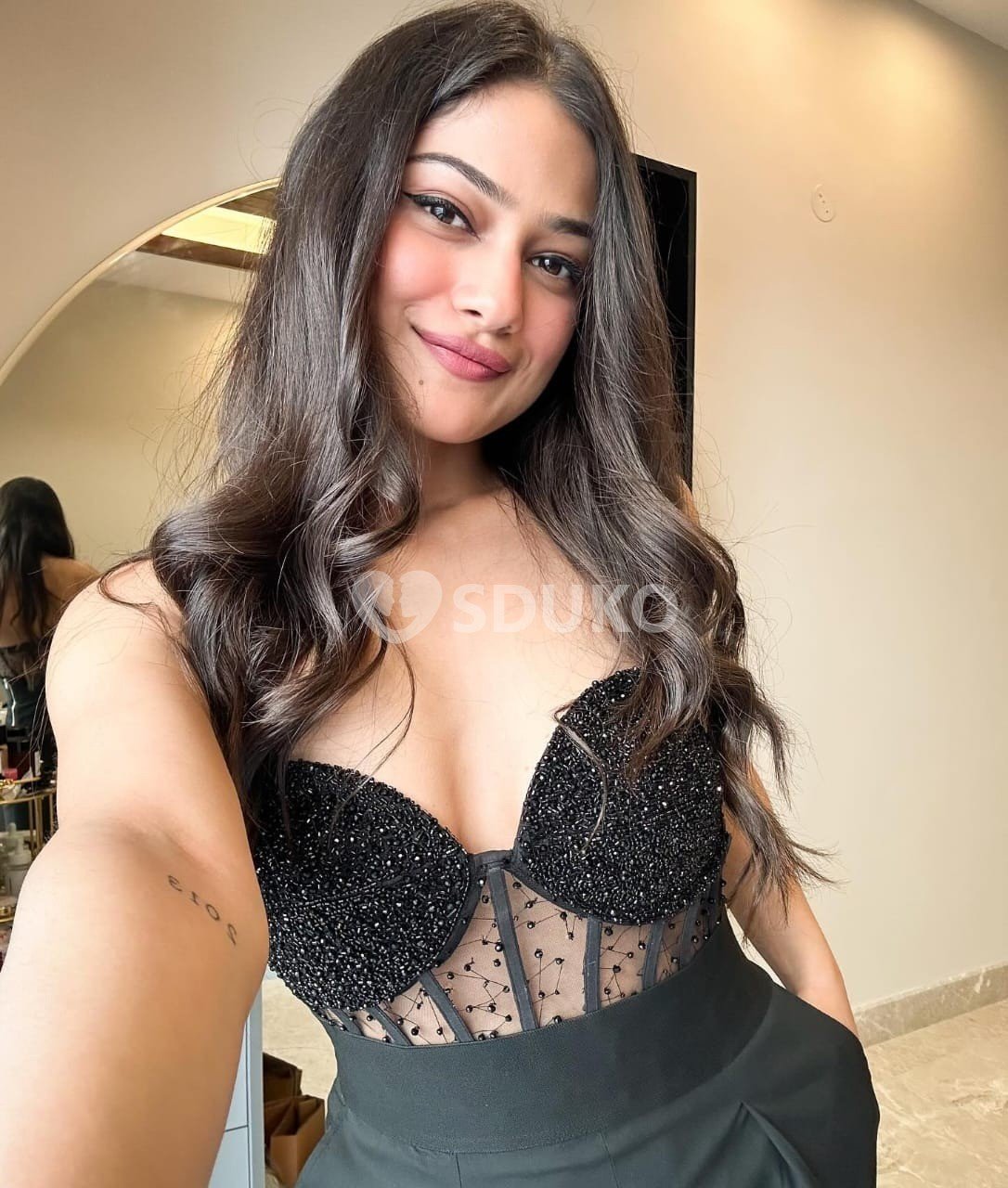 CHANDIGARH ✨❣️✔️LOW PRICE HOT SEXY GIRLS AVAILABLE NEW YEAR OFFERS