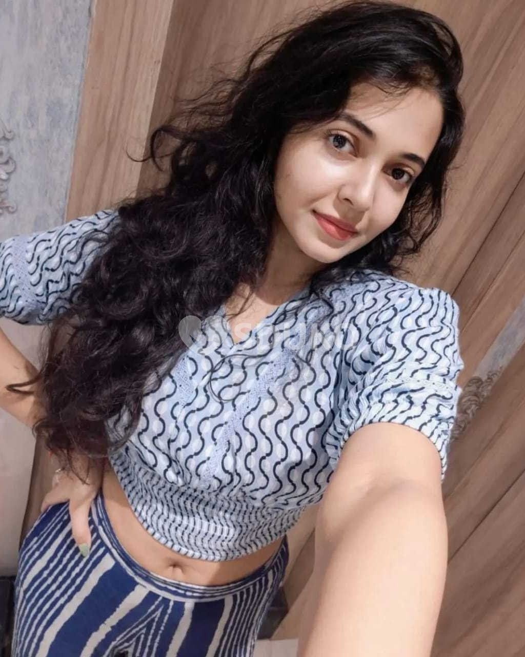 Mumbai hot VIP low cost high profile college girl available for incall out call